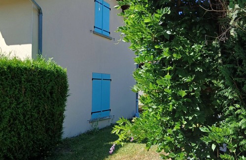 Saint-Priest-sous-Aixe Ski Chalet | Quiet country house near Limoges - ideal for 6/7 people