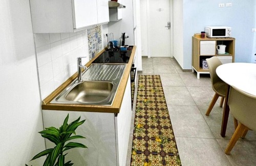 Prenestino-Centocelle House | Quiet room with private bath in Rome, Metro C