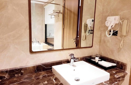 Van Lam Hotel | Quynh Trang Hung Yen Hotel