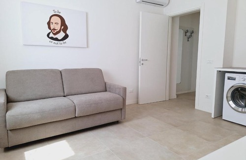 Sud-Ovest Apartment | Re Lear Expo
