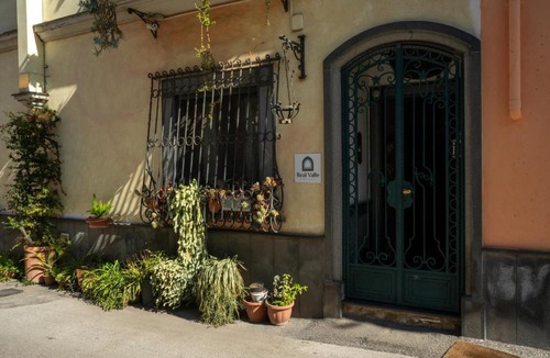 Scafati Apartment | REALVALLE APARTMENTS ROSSO