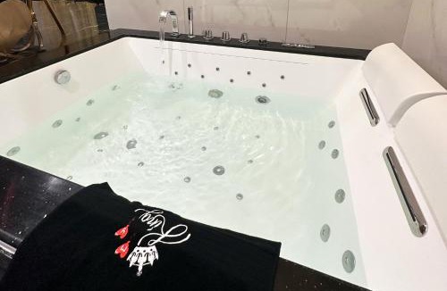 San Cesareo House | Red Rose Exclusive Rooms