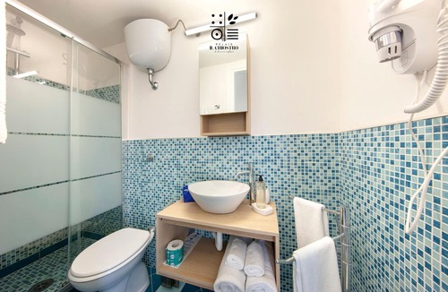Schiazzano Bed & Breakfast | Relais il Chiostro Historic Courtyard and Panoramic Terrace near Sorrento