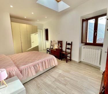 Fontecchio House | Relais Le Bifore