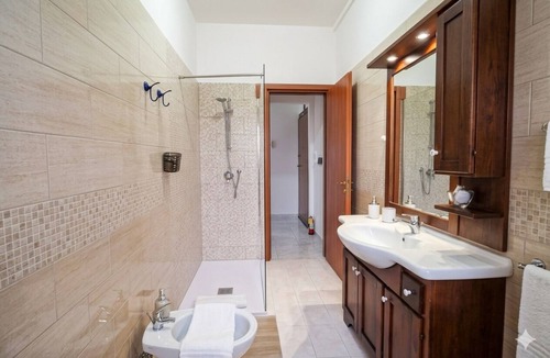 Borghesiana Apartment | Relaxation near Rome: bright terrace, metro 5 min to center