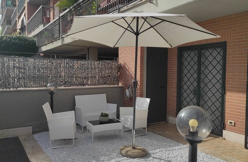 Settecamini Apartment | Relaxing and Romantic House with Garden in Rome in Case Rosse Area