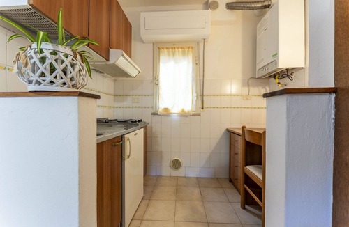 Giannella Apartment | Residence in Giannella with 1 bedrooms sleeps 5