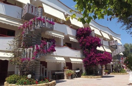 Mandrione House | RESIDENCE JOLLY