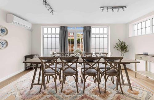 St. Johns Wood House | Residence Next To Regents Park AC