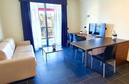 Pomezia Apartment | Residence Roman