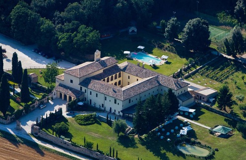 Massa Martana House | Residenza d'Epoca San Pietro Sopra le Acque