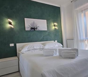 Zona XXXIII Acilia Sud Apartment | Residenza Giardino di Roma