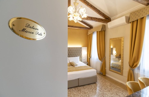 Castello House | Residenza La Duchessa Deluxe Rooms