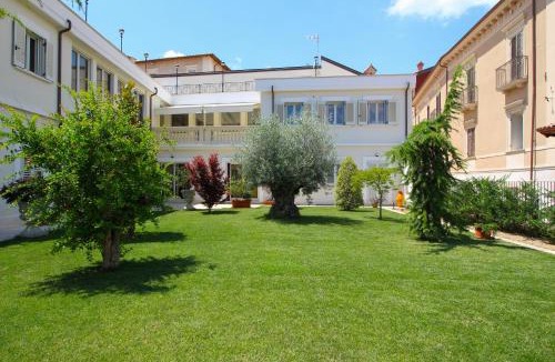 L'Aquila Bed & Breakfast | Residenza San Flaviano, Relais di Charme