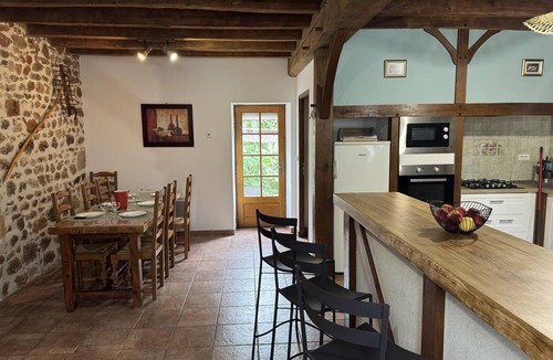 Haut-Bocage Cottage | Restored farmhouse, pets allowed, near the Cher river