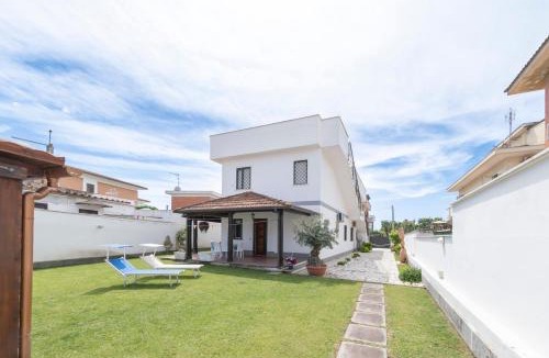 Focene Apartment | Ricky- Fiumicino Relax Mare Aeroporto