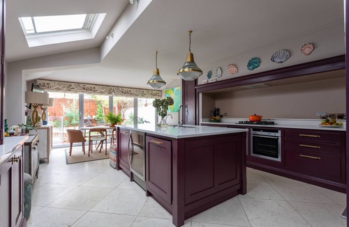 Town Apartment | Rigault Road - Four Bedroom Apartment, Sleeps 8