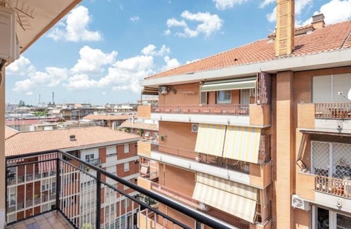 Cinecitta Apartment | Roma Cinecittà | 1BR | Kitchen | Near metro