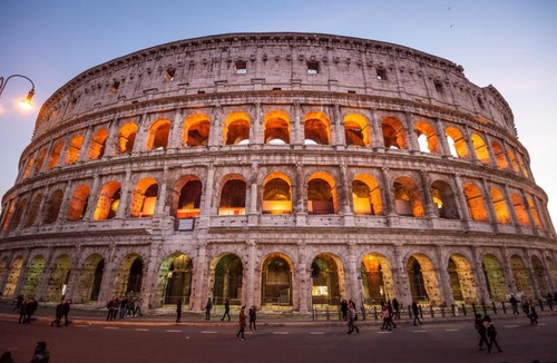 San Giovanni Apartment | Roma in Relax Lovely home in the center of Rome Fabrizia