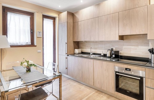 Quartiere XIII Aurelio Apartment | ROMAN DREAM II, exclusive apartment nearby Saint Peter's!