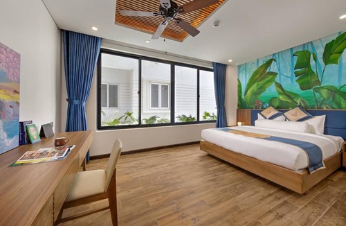 Son Tra Hotel | Romantic room near My Khe beach