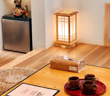 Isahaya House | Rong Hua Grand Hotel ロンカグランドホテル