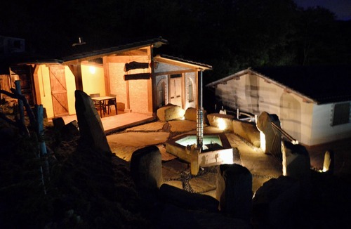 Gubbio House | Room in typical farmhouse, nestled in the green hills of Gubbio