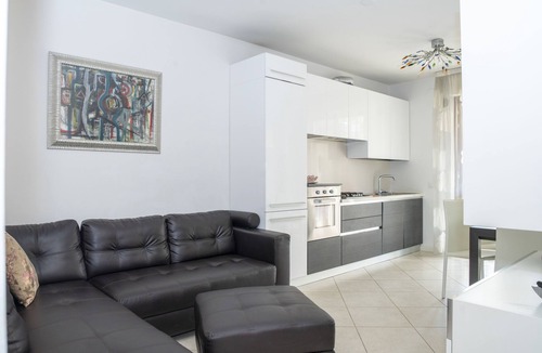Marebello Apartment | Rosmini Serbati