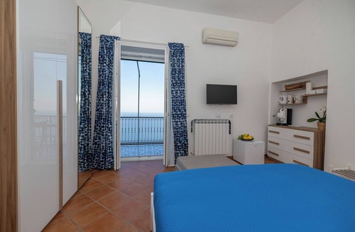 San Michele Apartment | Rosy's Room - Furore