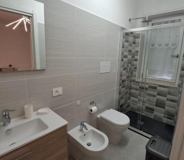 Foggia Bed & Breakfast | Rovelli House - B&B vicino Ospedali Riuniti Foggia con aria condizionata