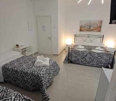 Foggia Bed & Breakfast | Rovelli House - B&B vicino Ospedali Riuniti Foggia con aria condizionata