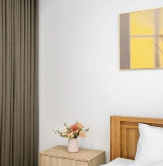 Thanh Xuan Apartment | Royal City 3BR Vintage Pool Garden View