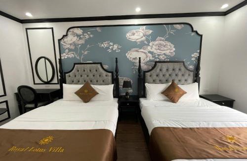 Van Mieu Hotel | Royal Lotus Villa