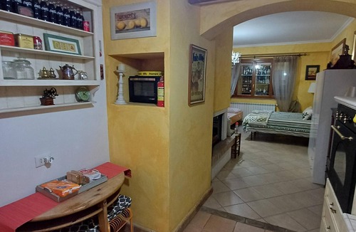 Monte Compatri Apartment | Rustic apartment of 70sqm in villa in residential context all comforts