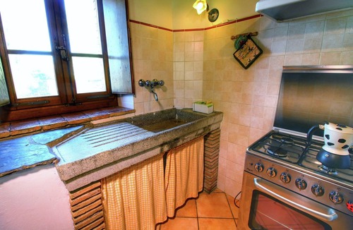 Ortignano Raggiolo House | Rustic Holiday Home, Ortignano