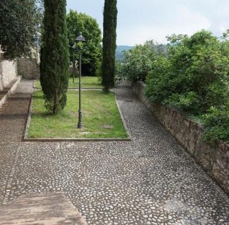Attigliano Apartment | SAILA Monolocale SATURNO