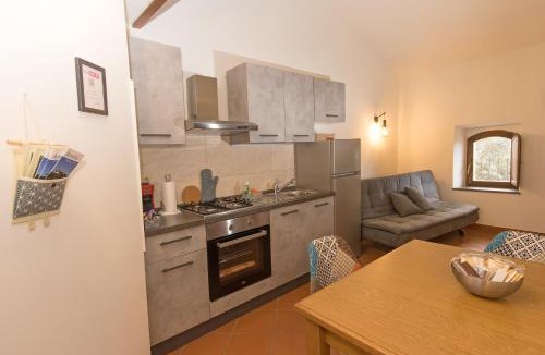 Attigliano Apartment | SAILA Monolocale SATURNO