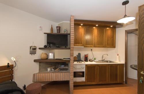 Attigliano Apartment | SAILA Monolocale VENERE