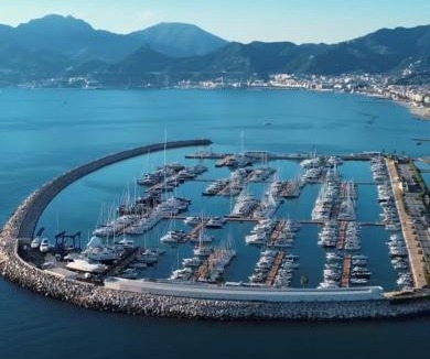 Magazzeno Boat Rental | Salerno B&B on Boat Poetica