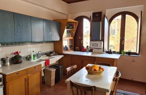 Historical Downtown Salerno Hostel | Salerno Experience HOSTEL
