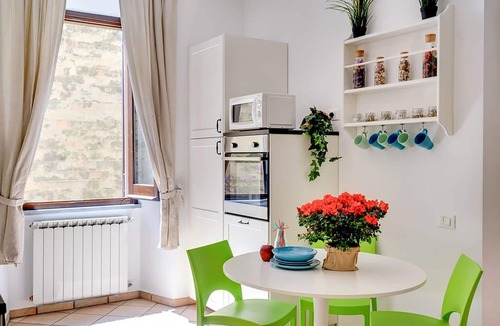 Marsala House | San Lorenzo Home - central location