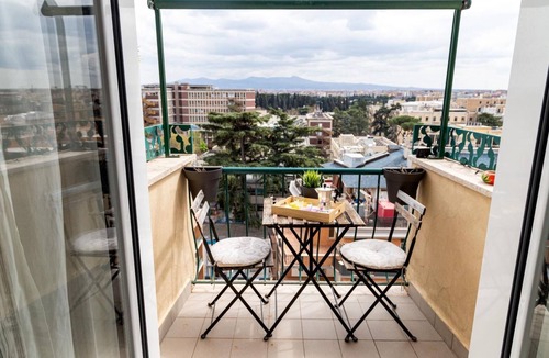 Marsala Apartment | Sapienza Apartment with balcony
