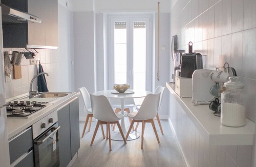 Tuscolano Apartment | Sara's Home - Modern Flat near Metro in Rome