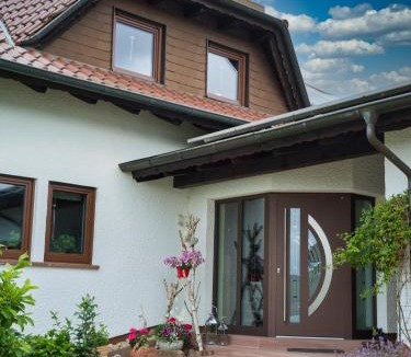 Eppelborn Apartment | Schmidt`s Eppelborner Ferienwohnung