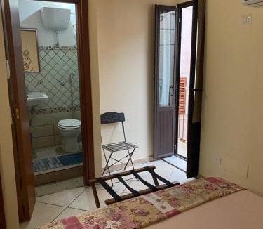 Scilla House | Scilla Sole