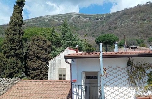 Salerno Apartment | Sea, Mountains, Amalfi Coast & Wifi - Sotto La Stella