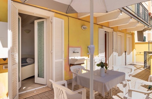 Grottammare Apartment | Sea View & Relax – Apartment for 4 Guests, 100m from the Beach