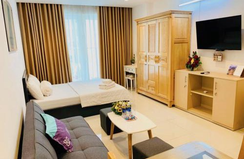 Tan Binh Apartment | Sky Center Near Airport