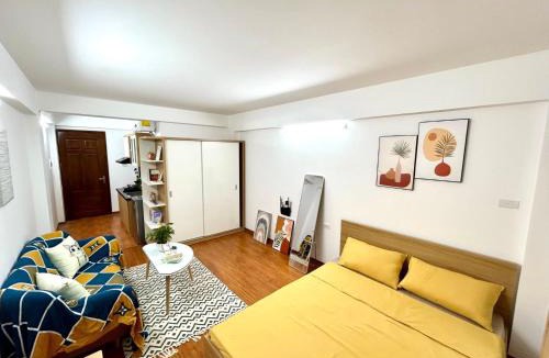 Dong Da Apartment | Sky Homestay