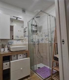 Naples House | Sleep&Fly